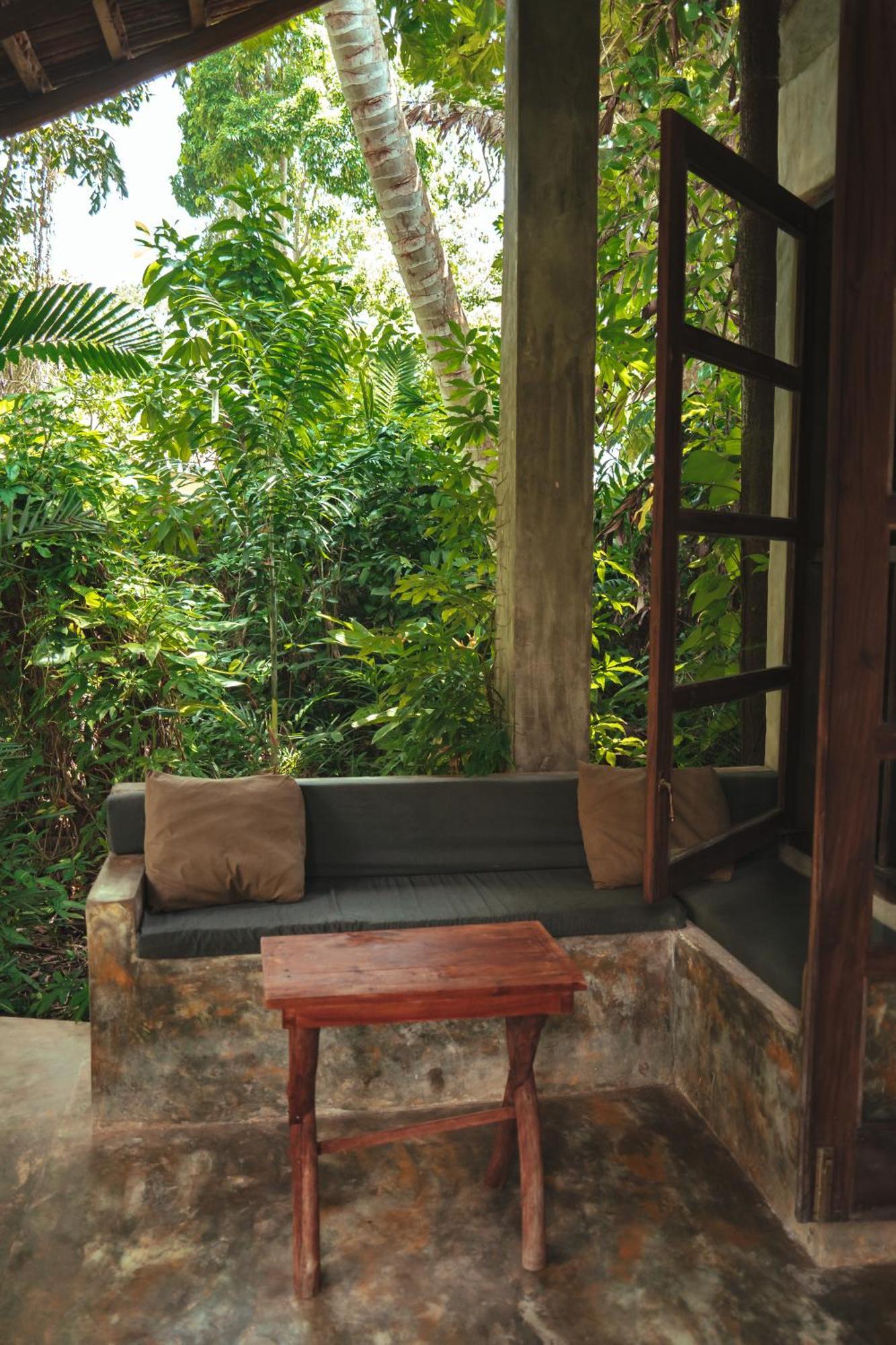 Hotel Dreamtime Hikkaduwa Esterno foto